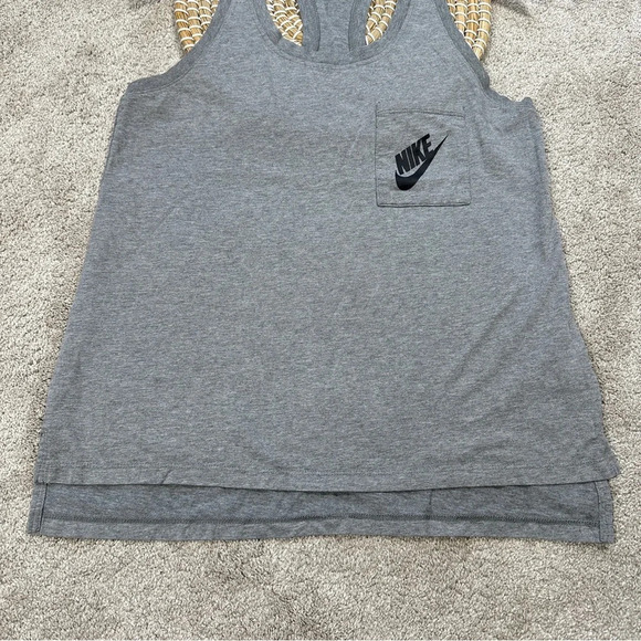 Nike Women's Racerback Signal Tank Top Sleeveless Grey Pocket Nike Logo Size L - Picture 4 of 11
